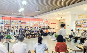 柳工“與書(shū)相約·達(dá)人領(lǐng)讀”讀書(shū)分享會(huì)圓滿(mǎn)舉行