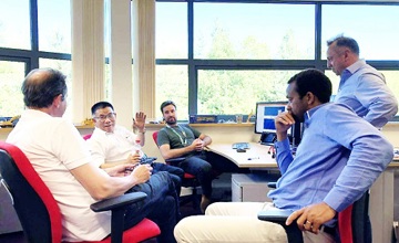 曾光安深入英國市場走訪調(diào)研時(shí)指出：合作創(chuàng)造價(jià)值 “三位一體”實(shí)現(xiàn)共贏