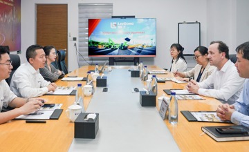 法國(guó)駐廣州總領(lǐng)事館商務(wù)投資領(lǐng)事顧杰宏一行到訪柳工